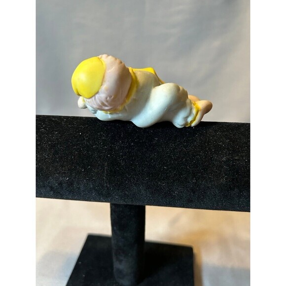 Vintage House of Lloyd Umbrella Clown House Sitting Figurine 1987 - Picture 2 of 5